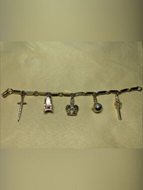 Rare Vintage Coro GoldTone Charm Bracelet Coronation/Royal Inspired Like New